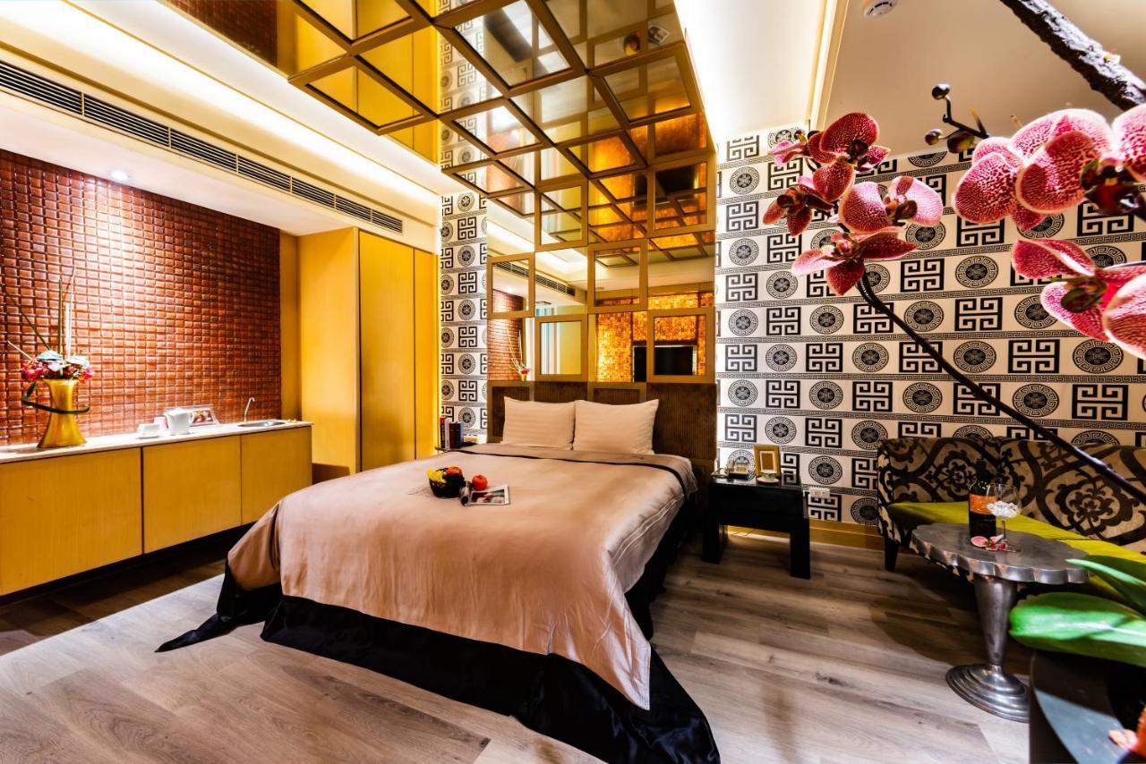 Liti Motel Taichung Exteriör bild